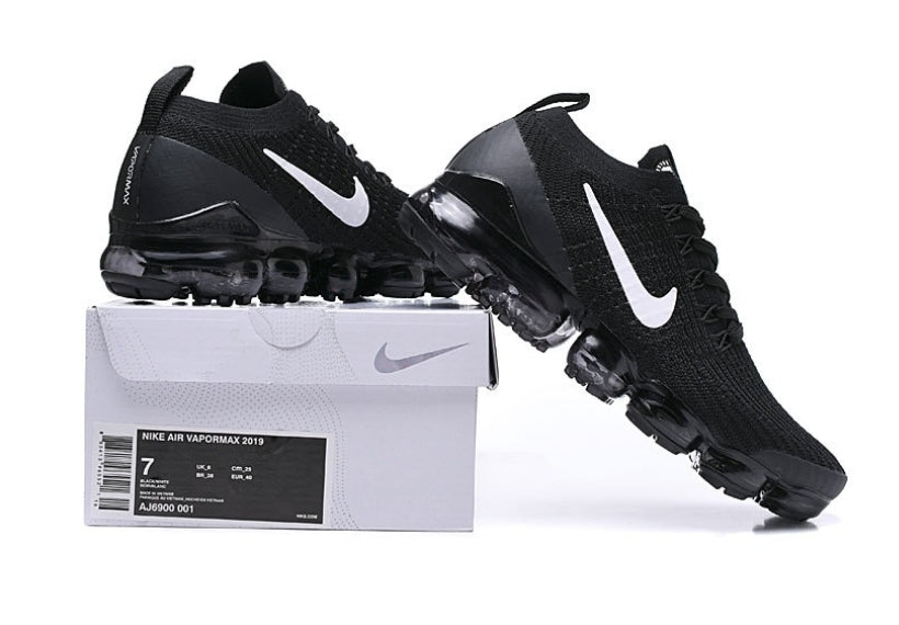 Les baskets Nike Vapormax 2018-2019 incarnent un style audacieux et une performance inégalée, design avant-gardiste 
.pas cher. Le moins cher.