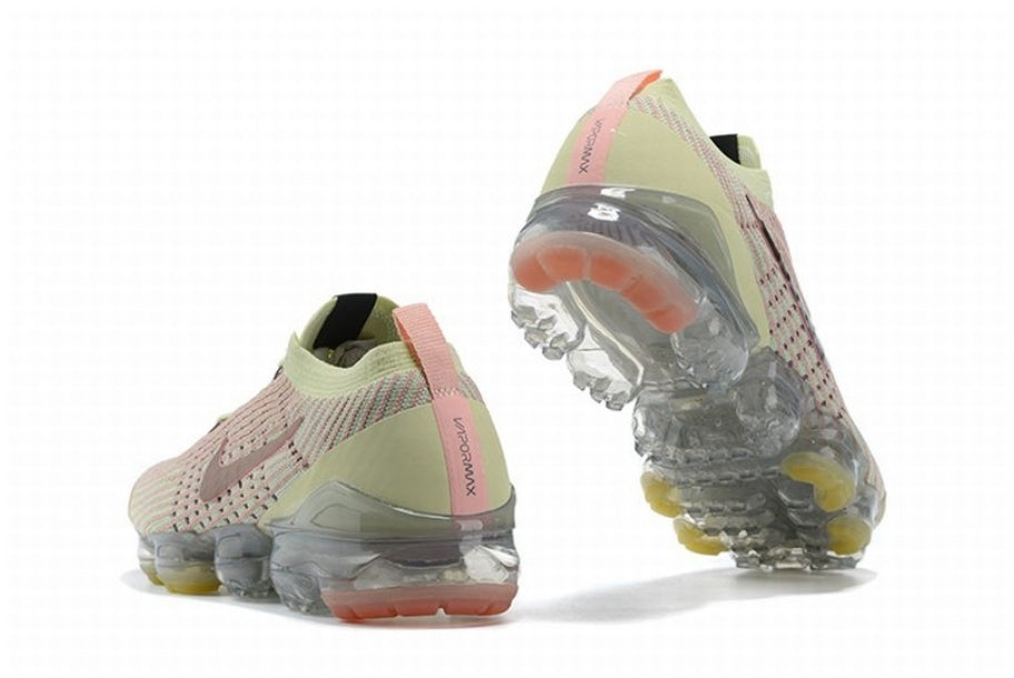 Les baskets Nike Vapormax 3.0 allient style moderne.design épuré et innovant attire l'attention de tous.pas cher. Le moins cher. 