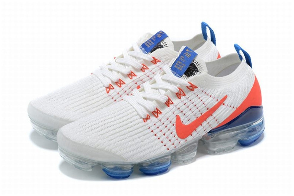Les baskets Nike Vapormax 3.0 allient style moderne.design épuré et innovant attire l'attention de tous.pas cher. Le moins cher. 