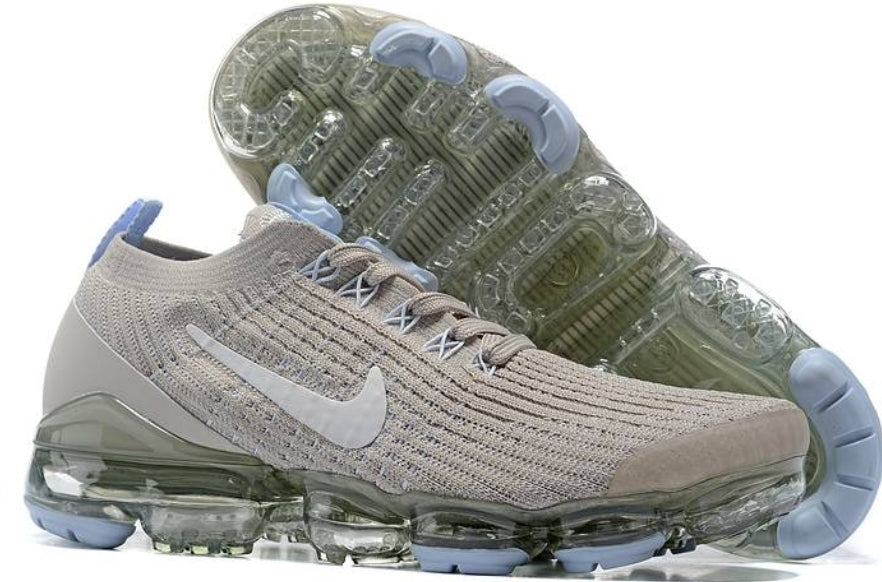 Les baskets Nike Vapormax 3.0 allient style moderne.design épuré et innovant attire l'attention de tous.pas cher. Le moins cher. 