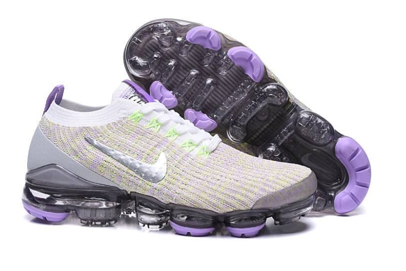 Les baskets Nike Vapormax 3.0 allient style moderne.design épuré et innovant attire l'attention de tous.pas cher. Le moins cher. 