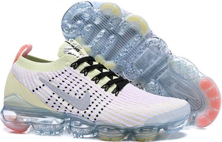 Les baskets Nike Vapormax 3.0 allient style moderne.design épuré et innovant attire l'attention de tous.pas cher. Le moins cher. 