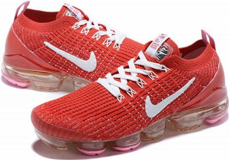 Les baskets Nike Vapormax 3.0 allient style moderne.design épuré et innovant attire l'attention de tous.pas cher. Le moins cher. 