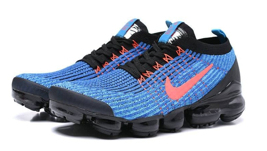 Les baskets Nike Vapormax 3.0 allient style moderne.design épuré et innovant attire l'attention de tous.pas cher. Le moins cher. 