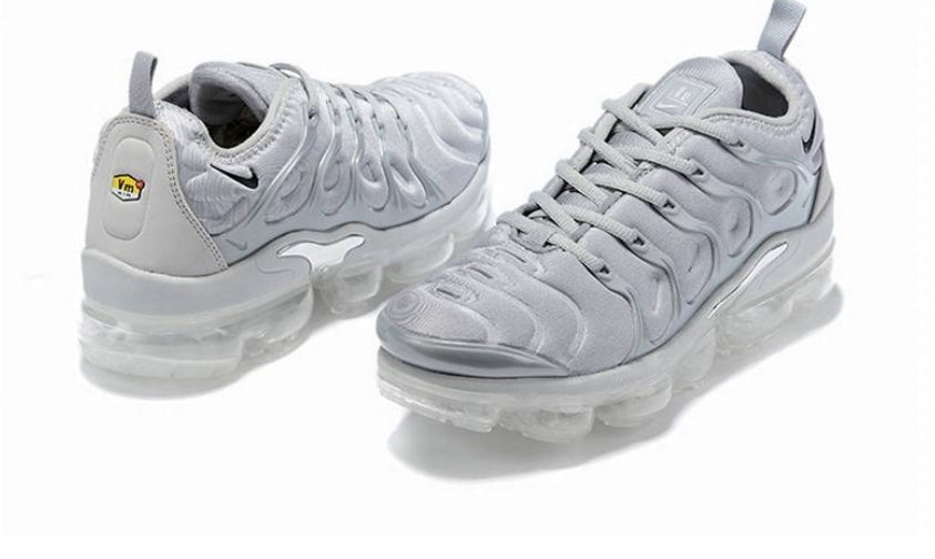 Les baskets Nike Tn Air VaporMax Plus combinent un style audacieux et des performances avancées.  design unique innovante.de mode.pas cher.le moins cher.