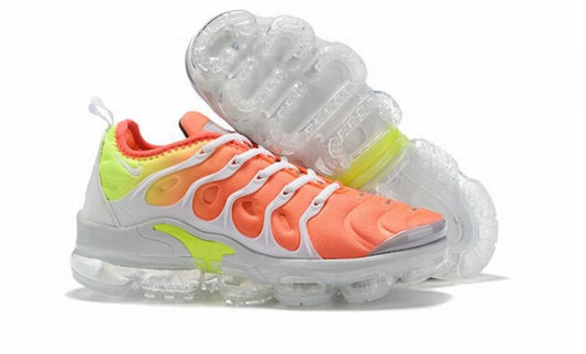Les baskets Nike Tn Air VaporMax Plus combinent un style audacieux et des performances avancées.  design unique innovante.de mode.pas cher.le moins cher.