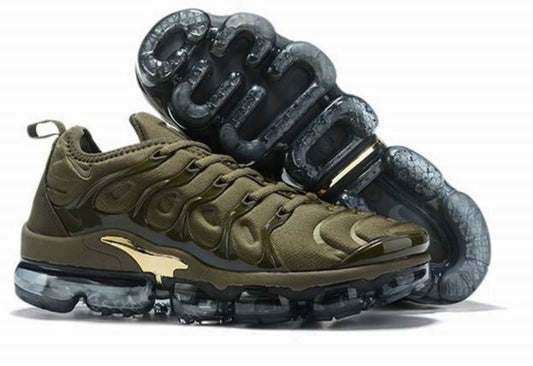 Les baskets Nike Tn Air VaporMax Plus combinent un style audacieux et des performances avancées.  design unique innovante.de mode.pas cher.le moins cher.