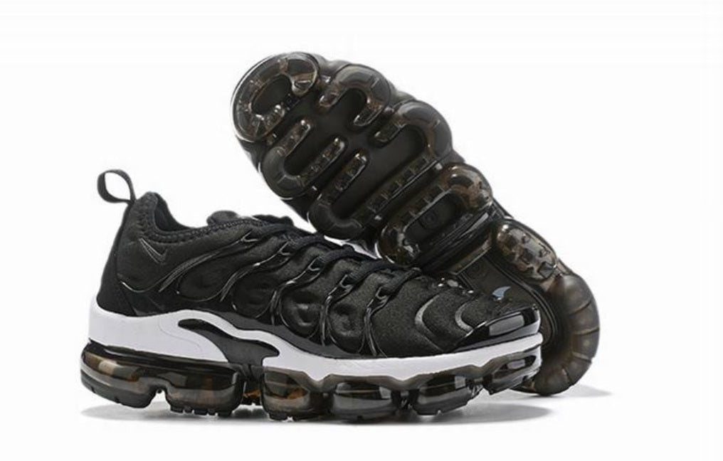 Les baskets Nike Tn Air VaporMax Plus combinent un style audacieux et des performances avancées.  design unique innovante.de mode.pas cher.le moins cher.