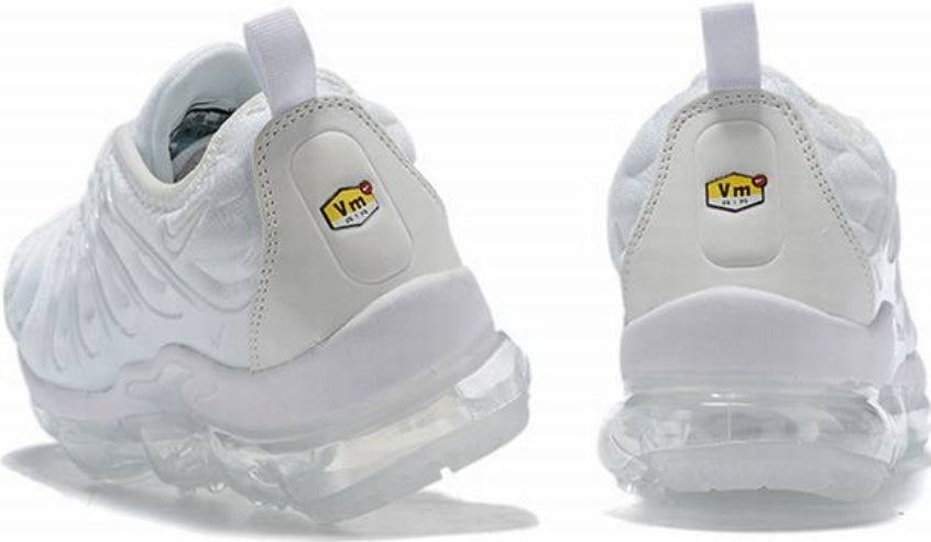 Les baskets Nike Tn Air VaporMax Plus combinent un style audacieux et des performances avancées.  design unique innovante.de mode.pas cher.le moins cher.