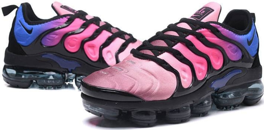 Les baskets Nike Tn Air VaporMax Plus combinent un style audacieux et des performances avancées.  design unique innovante.de mode.pas cher.le moins cher.