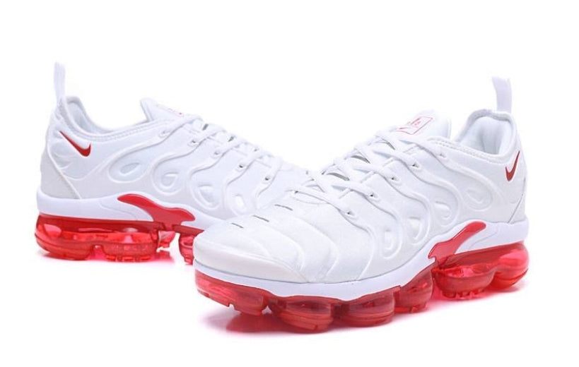 Les baskets Nike Tn Air VaporMax Plus combinent un style audacieux et des performances avancées.  design unique innovante.de mode.pas cher.le moins cher.