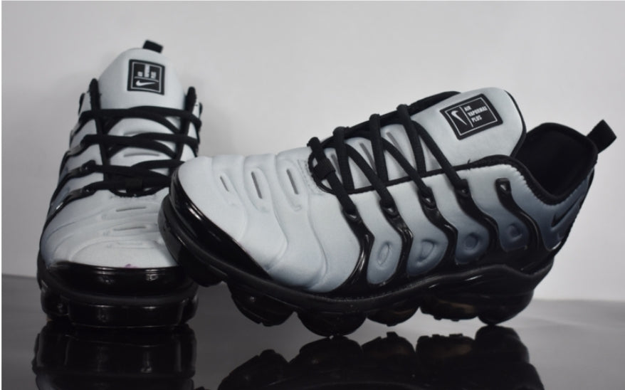 Les baskets Nike Tn Air VaporMax Plus combinent un style audacieux et des performances avancées.  design unique innovante.de mode.pas cher.le moins cher.