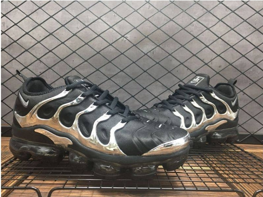 Les baskets Nike Tn Air VaporMax Plus combinent un style audacieux et des performances avancées.  design unique innovante.de mode.pas cher.le moins cher.