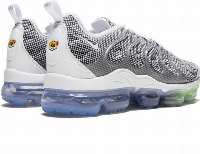 Les baskets Nike Tn Air VaporMax Plus combinent un style audacieux et des performances avancées.  design unique innovante.de mode.pas cher.le moins cher.