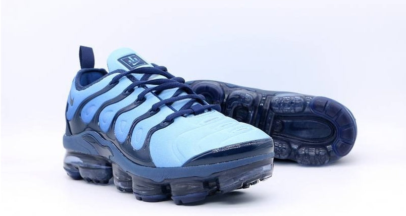Les baskets Nike Tn Air VaporMax Plus combinent un style audacieux et des performances avancées.  design unique innovante.de mode.pas cher.le moins cher.