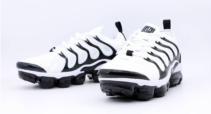 Les baskets Nike Tn Air VaporMax Plus combinent un style audacieux et des performances avancées.  design unique innovante.de mode.pas cher.le moins cher.