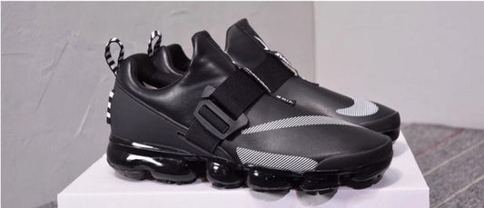 Les baskets Nike Air 2019 combinent style moderne et performance de pointe. Leur design élégant attire tous les regards. Dotées d'une empeigne en mesh respirant.pas cher. Le moins cher.