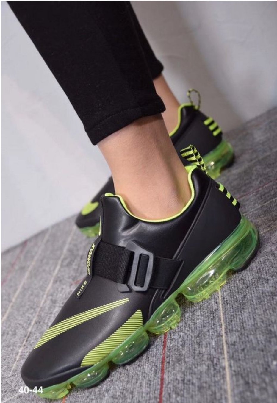 Les baskets Nike Air 2019 combinent style moderne et performance de pointe. Leur design élégant attire tous les regards. Dotées d'une empeigne en mesh respirant.pas cher. Le moins cher.
