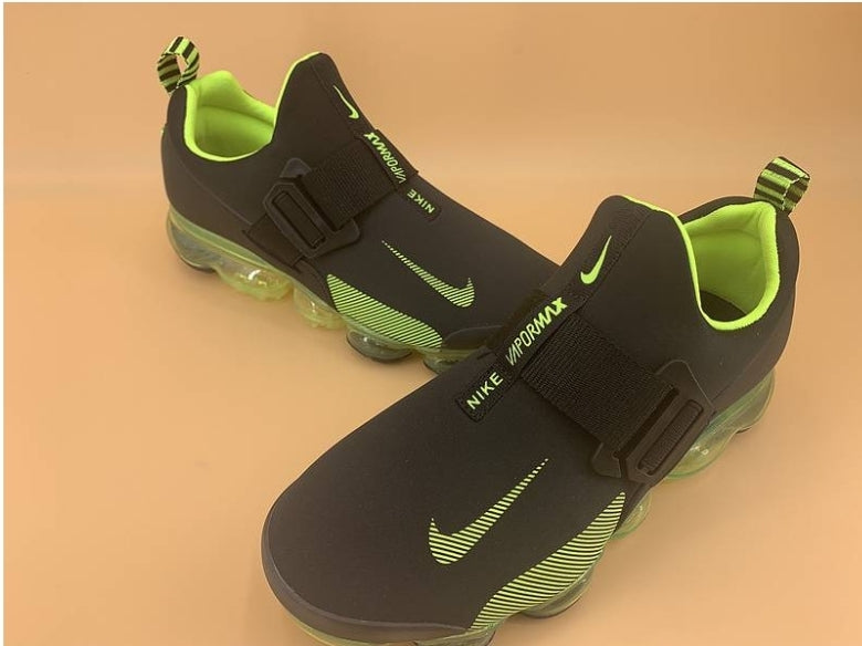Les baskets Nike Air 2019 combinent style moderne et performance de pointe. Leur design élégant attire tous les regards. Dotées d'une empeigne en mesh respirant.pas cher. Le moins cher.