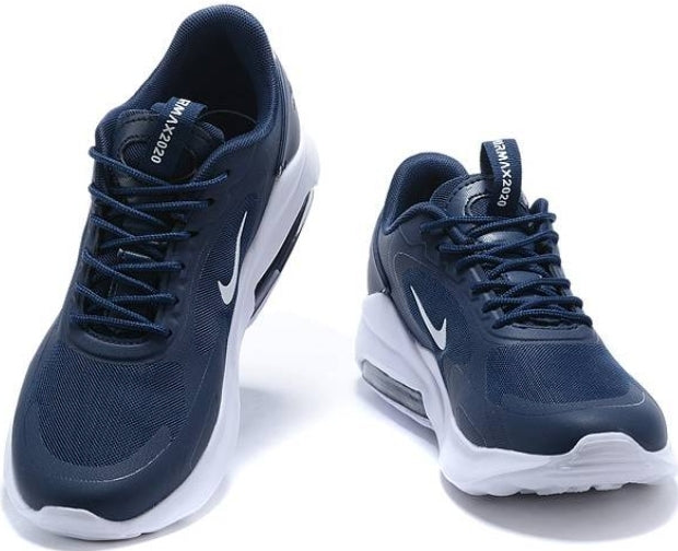 Les baskets Nike Air 2019 combinent style moderne et performance de pointe. Leur design élégant attire tous les regards. Dotées d'une empeigne en mesh respirant.pas cher. Le moins cher.