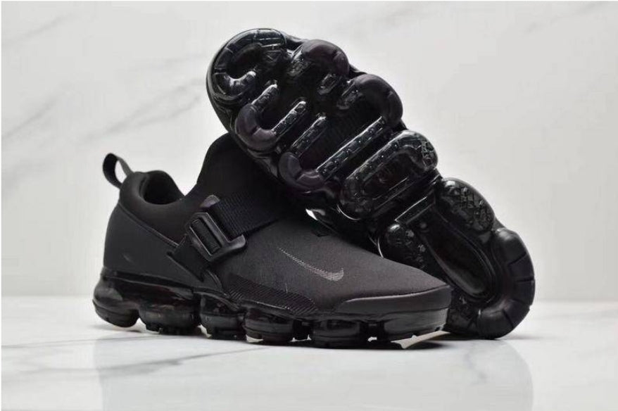 Les baskets Nike Air 2019 combinent style moderne et performance de pointe. Leur design élégant attire tous les regards. Dotées d'une empeigne en mesh respirant.pas cher. Le moins cher.