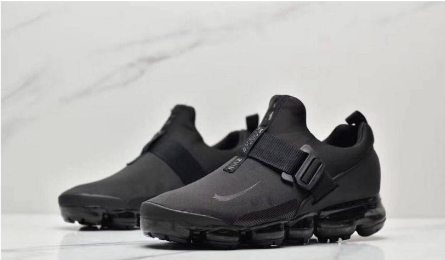 Les baskets Nike Air 2019 combinent style moderne et performance de pointe. Leur design élégant attire tous les regards. Dotées d'une empeigne en mesh respirant.pas cher. Le moins cher.