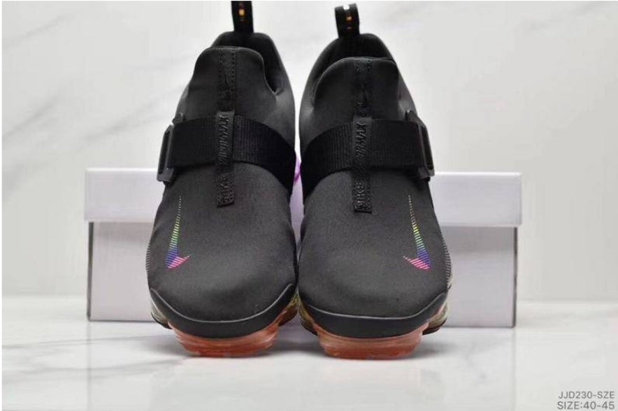 Les baskets Nike Air 2019 combinent style moderne et performance de pointe. Leur design élégant attire tous les regards. Dotées d'une empeigne en mesh respirant.pas cher. Le moins cher.
