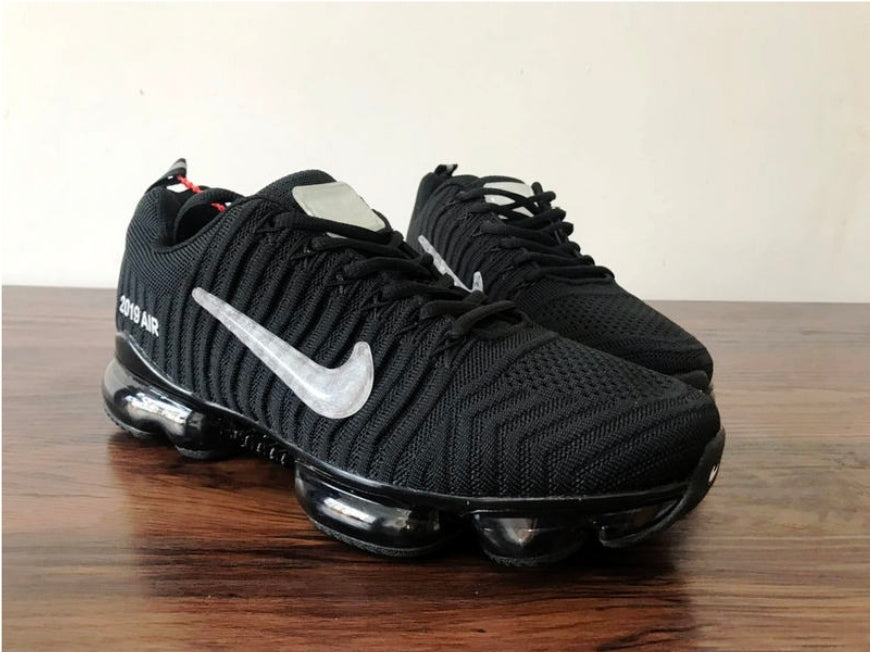Les baskets Nike Air 2019 combinent style moderne et performance de pointe. Leur design élégant attire tous les regards.  respirant.pas cher. Le moins cher.