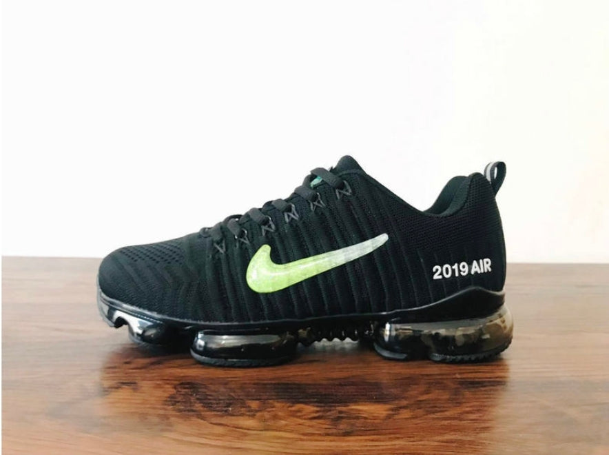 Les baskets Nike Air 2019 combinent style moderne et performance de pointe. Leur design élégant attire tous les regards.  respirant.pas cher. Le moins cher.