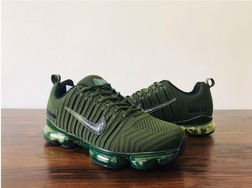 Les baskets Nike Air 2019 combinent style moderne et performance de pointe. Leur design élégant attire tous les regards.  respirant.pas cher. Le moins cher.