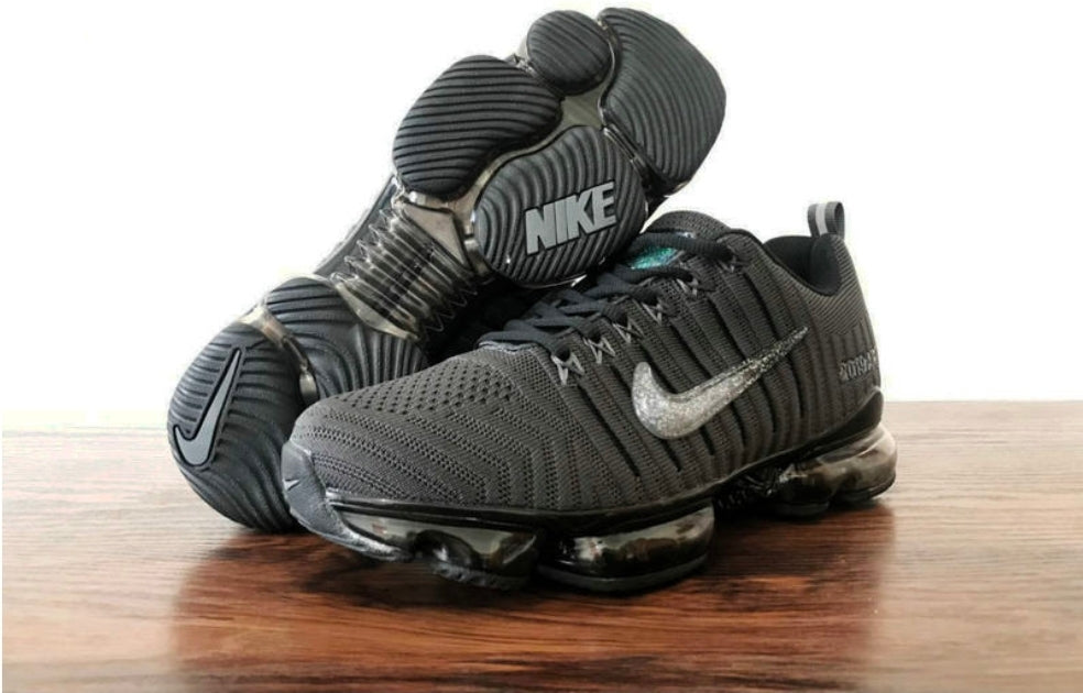 Les baskets Nike Air 2019 combinent style moderne et performance de pointe. Leur design élégant attire tous les regards.  respirant.pas cher. Le moins cher.