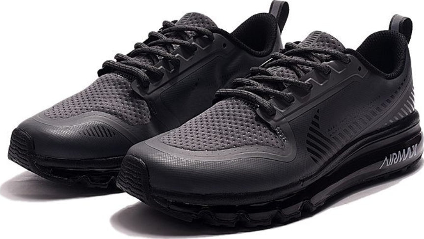 Les baskets Nike Air Shox 2020 allient style moderne et performance avancée. Leur design audacieux et innovant capte l’attention. Pas cher.le moins cher.