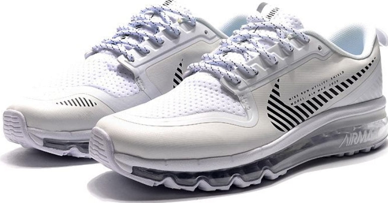 Les baskets Nike Air Shox 2020 allient style moderne et performance avancée. Leur design audacieux et innovant capte l’attention. Pas cher.le moins cher.
