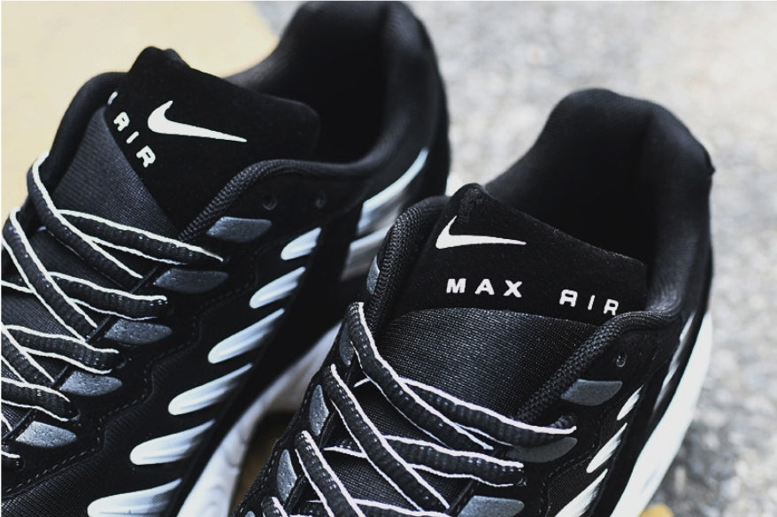 Les baskets Nike Air Max Tailwind 5 offrent un style emblématique et une performance exceptionnelle.

 leur design audacieux.pas cher.le moins cher.