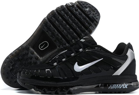 Les baskets Nike Air Shox 2020 allient style moderne et performance avancée. Leur design audacieux et innovant capte l’attention. Pas cher.le moins cher.