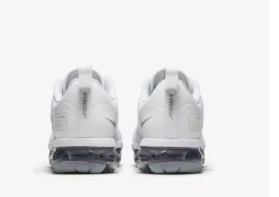 Les baskets Nike Vapormax 2018-2019 incarnent un style audacieux et une performance inégalée, design avant-gardiste 
.pas cher. Le moins cher.