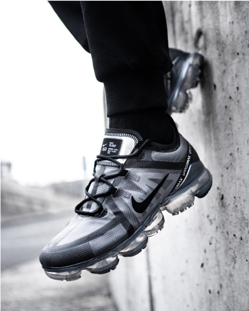 Les baskets Nike Vapormax 2018-2019 incarnent un style audacieux et une performance inégalée, design avant-gardiste 
.pas cher. Le moins cher.