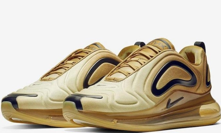 Les baskets Nike Air Max 720 allient un design futuriste et un confort maximal. Leur esthétique audacieuse et leurs matériaux de haute qualité.pas cher. Le moins cher.