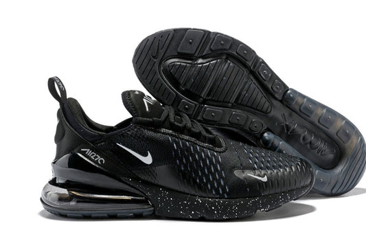 Les Baskets Nike Air Max 270 plus combinent un design élégant et une technologie de pointe. moderne et leur sur toute la longueur.pas cher. Le moins cher.