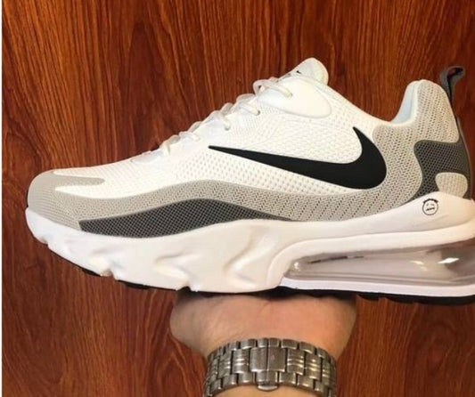Nike air 270 react