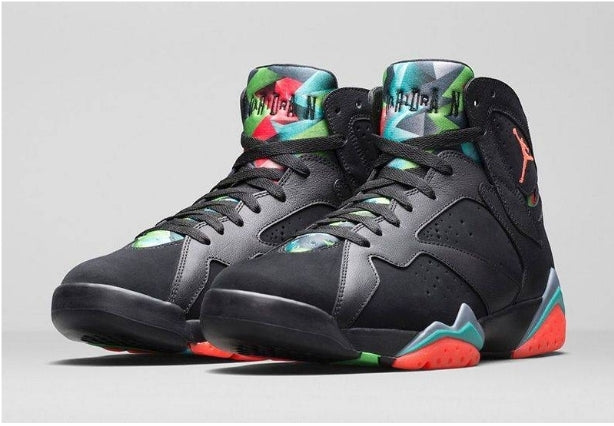 Baskets air Jordan 7 femme Elles ont conquis les amateurs de mode grâce à leur esthétique audacieuse et leurs innovations techniques.