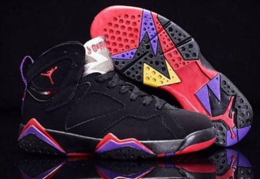 Baskets air Jordan 7 femme Elles ont conquis les amateurs de mode grâce à leur esthétique audacieuse et leurs innovations techniques.
