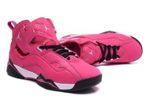 Baskets air Jordan 7 femme Elles ont conquis les amateurs de mode grâce à leur esthétique audacieuse et leurs innovations techniques.