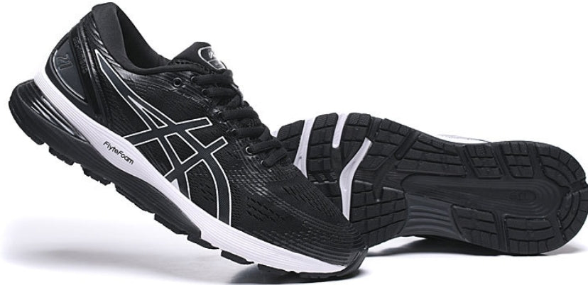 Les baskets Asics offrent une combinaison parfaite de style et de performance. Leur design élégant et leurs technologies de pointe les rendent idéales pour les couleur.