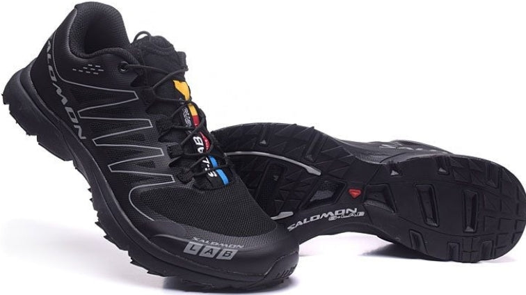 Les baskets Salomon allient performance et style de mode. Leur design innovant  choix incontournable. Pas cher . Le moins cher.