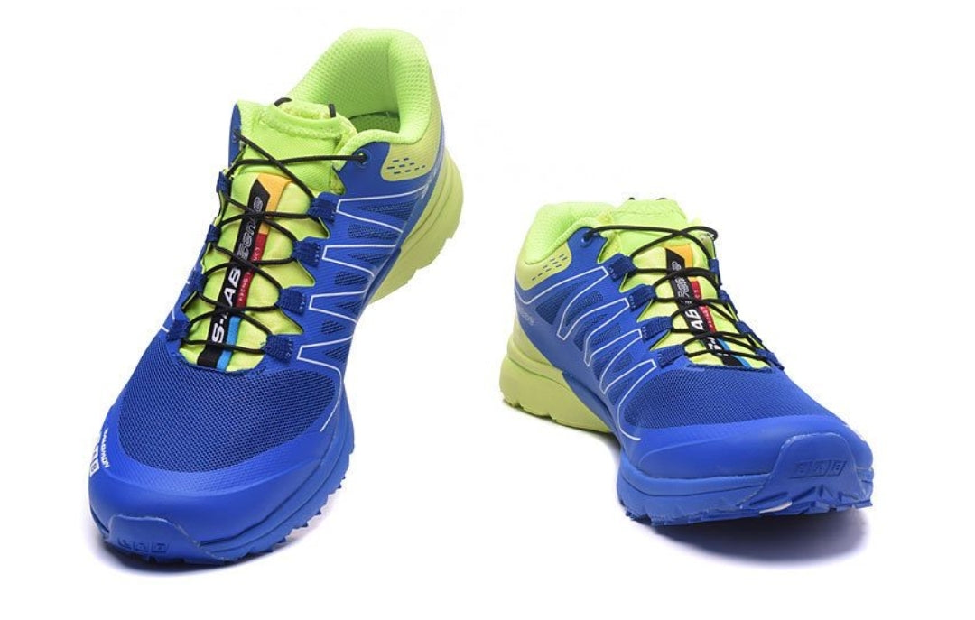 Les baskets Salomon allient performance et style de mode. Leur design innovant  choix incontournable. Pas cher . Le moins cher.