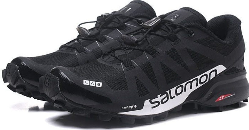 Les baskets Salomon allient performance et style de mode. Leur design innovant  choix incontournable. Pas cher . Le moins cher.