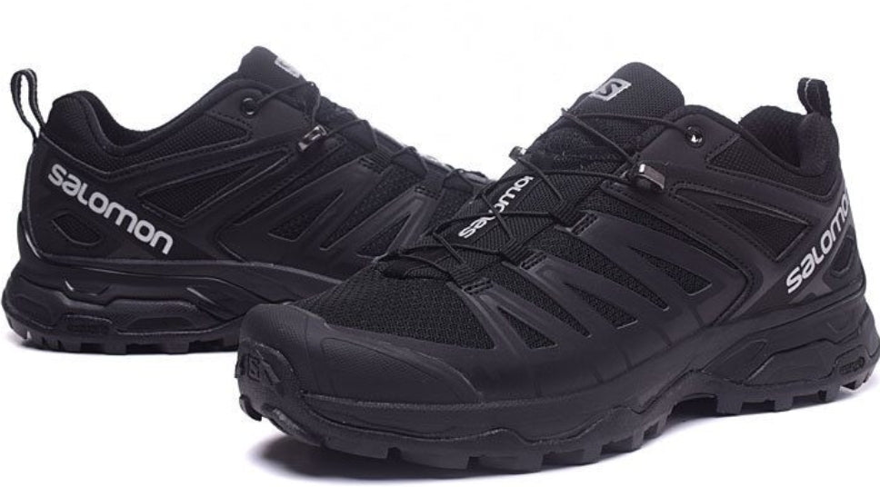 Les baskets Salomon allient performance et style de mode. Leur design innovant  choix incontournable. Pas cher . Le moins cher.