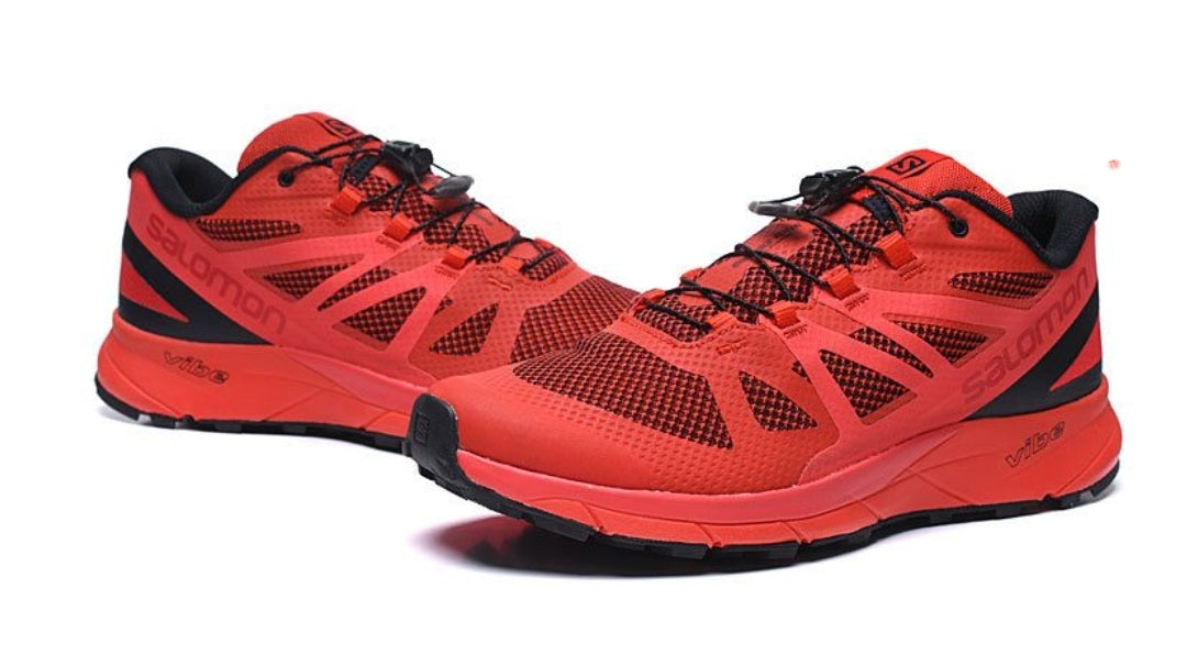 Les baskets Salomon allient performance et style de mode. Leur design innovant  choix incontournable. Pas cher . Le moins cher.