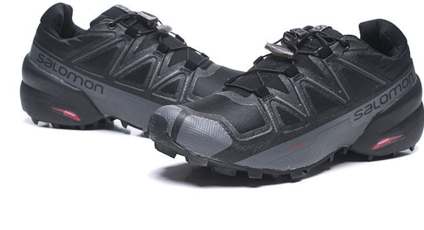 Les baskets Salomon allient performance et style de mode. Leur design innovant  choix incontournable. Pas cher . Le moins cher.